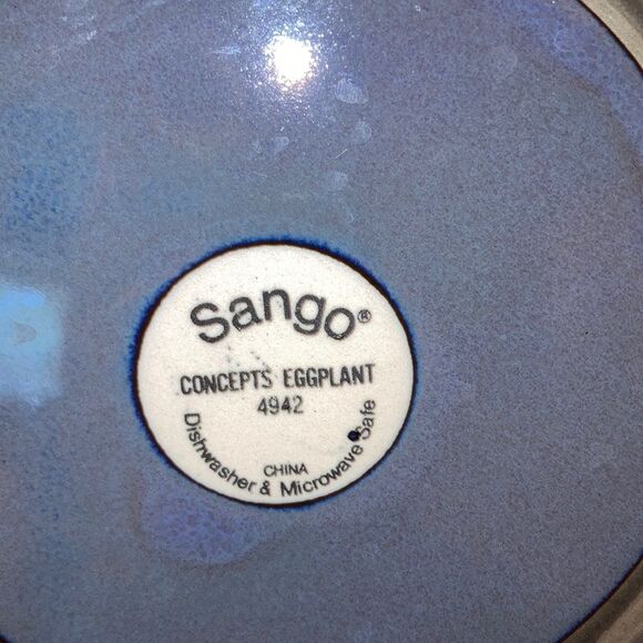 Concepts Eggplant Salad Plate White with Blue Rim by SANGO 8.25 inch Diameter - Picture 7 of 8